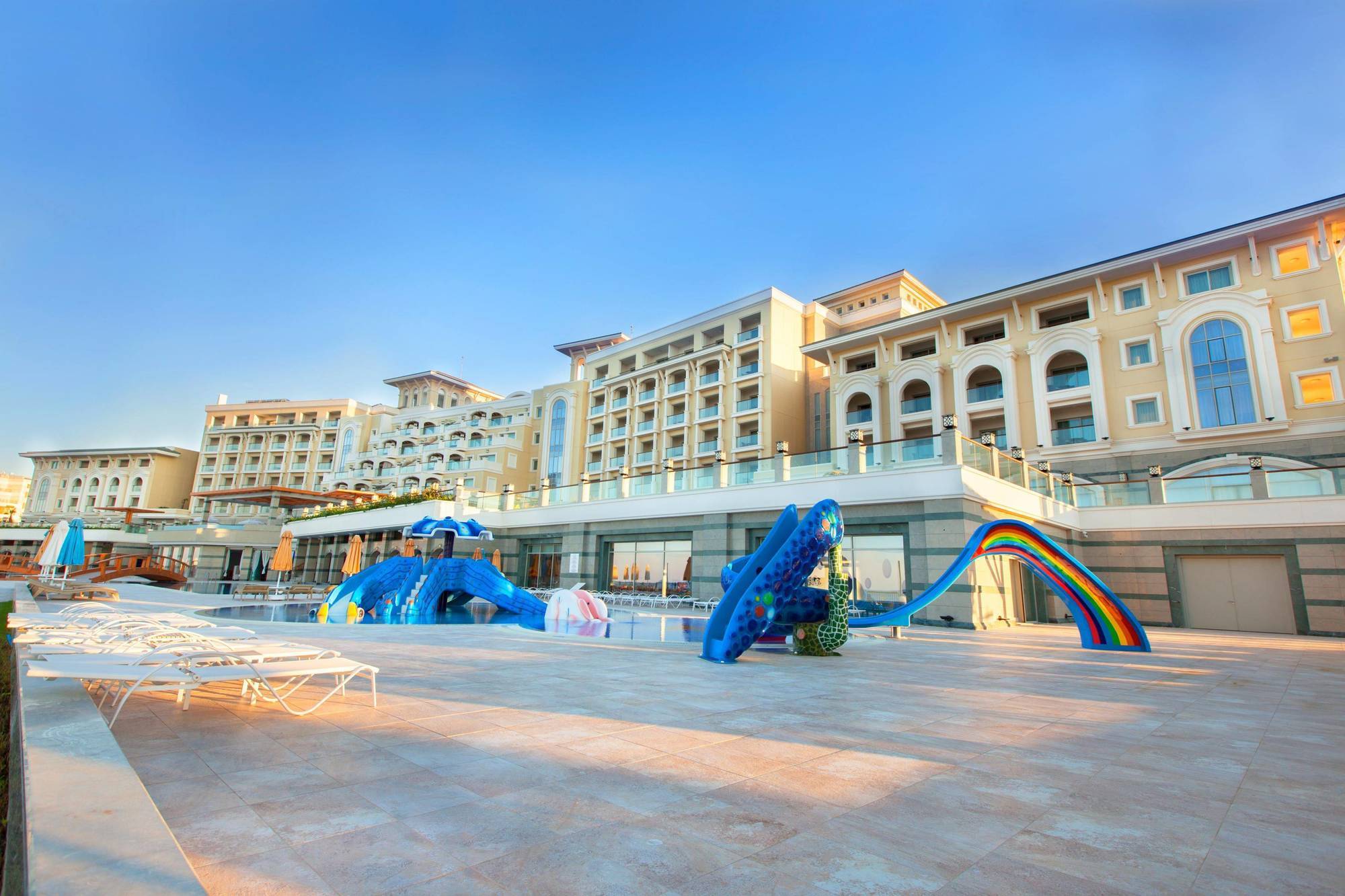 Merit Royal Hotel & Casino Karavász Kültér fotó